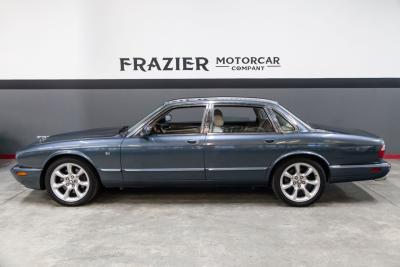 2001 Jaguar XJR SUPERCHARGED V8