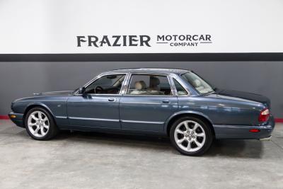 2001 Jaguar XJR SUPERCHARGED V8