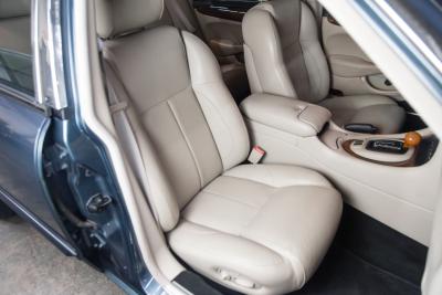 2001 Jaguar XJR SUPERCHARGED V8