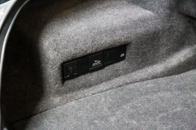 2001 Jaguar XJR SUPERCHARGED V8