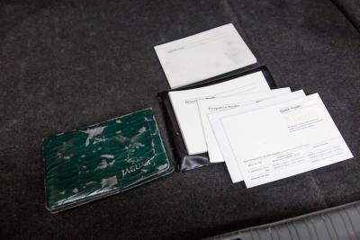 2001 Jaguar XJR SUPERCHARGED V8