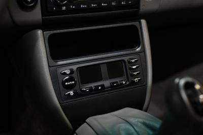 2001 Porsche 911/996 C4 Coupe