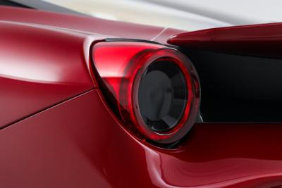 2020 Ferrari 488 PISTA