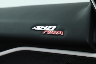 2020 Ferrari 488 PISTA