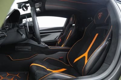 2020 Lamborghini Aventador