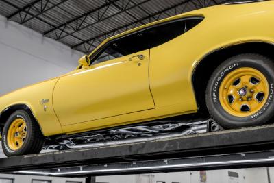 1970 Oldsmobile Cutlass Rallye 350