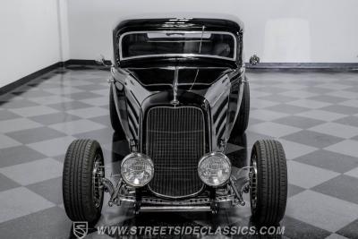 1932 Ford 3-Window Coupe