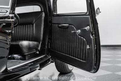 1932 Ford 3-Window Coupe