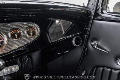 1932 Ford 3-Window Coupe