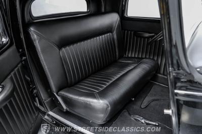 1932 Ford 3-Window Coupe