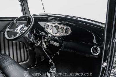 1932 Ford 3-Window Coupe