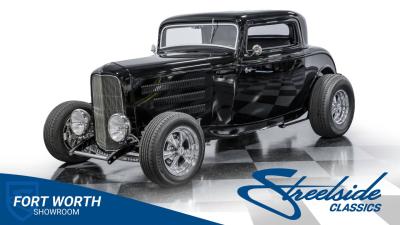 1932 Ford 3-Window Coupe