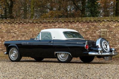 1955 Ford Thunderbird Convertible Coup&eacute; &ldquo;Continental kit&rdquo;