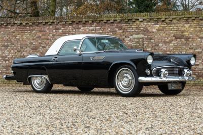 1955 Ford Thunderbird Convertible Coup&eacute; &ldquo;Continental kit&rdquo;