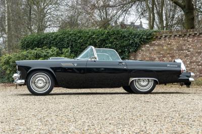 1955 Ford Thunderbird Convertible Coup&eacute; &ldquo;Continental kit&rdquo;