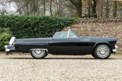 1955 Ford Thunderbird Convertible Coup&eacute; &ldquo;Continental kit&rdquo;