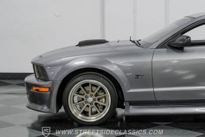 2006 Ford Mustang GT Eleanor Tribute