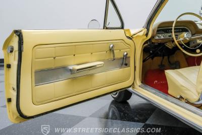 1962 Chevrolet Corvair Monza Convertible