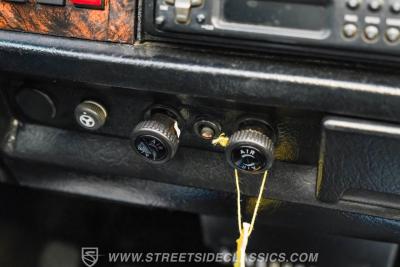 1974 Volkswagen Super Beetle Convertible