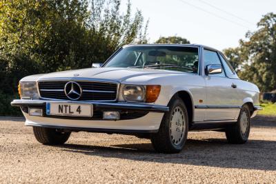 1989 Mercedes - Benz (R107) 420 SL