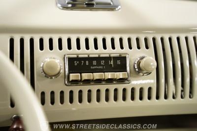 1964 Volkswagen Type 2 21 Window Deluxe