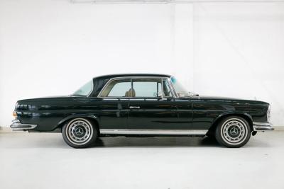 1971 Mercedes - Benz 280 SE 3.5 Coup&eacute;