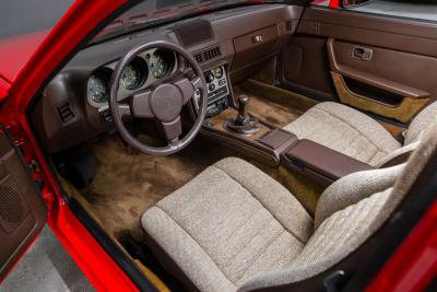 1983 Porsche 22296 mile 944