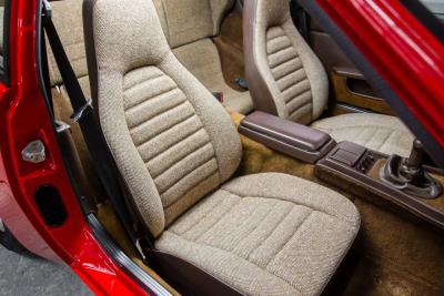 1983 Porsche 22296 mile 944