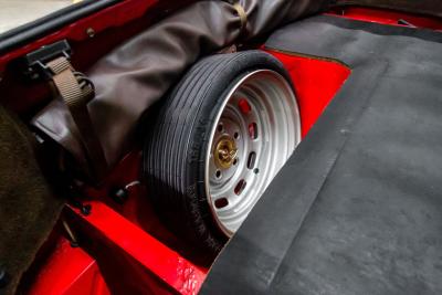 1983 Porsche 22296 mile 944