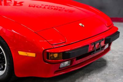 1983 Porsche 22296 mile 944