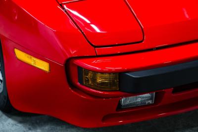 1983 Porsche 22296 mile 944