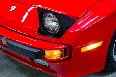 1983 Porsche 22296 mile 944