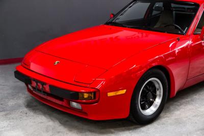 1983 Porsche 22296 mile 944