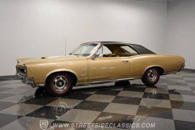 1966 Pontiac GTO Tri Power