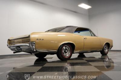 1966 Pontiac GTO Tri Power