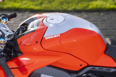 2023 Ducati PANIGALE V4 BAUTISTA WORLD CHAMPIONSHIP REPLICA 11