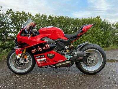 2023 Ducati PANIGALE V4 BAUTISTA WORLD CHAMPIONSHIP REPLICA 11