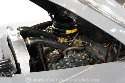 1948 Ford Super Deluxe Coupe