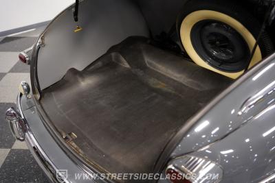 1948 Ford Super Deluxe Coupe