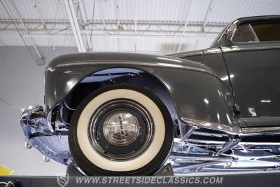 1948 Ford Super Deluxe Coupe