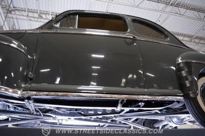 1948 Ford Super Deluxe Coupe