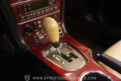 2004 Ford Thunderbird