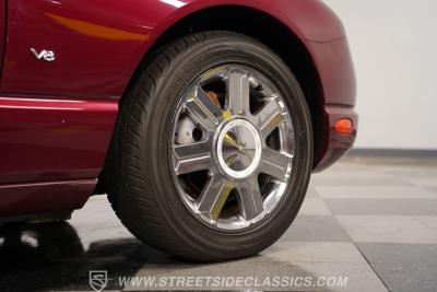 2004 Ford Thunderbird