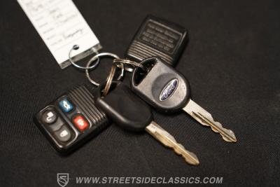 2004 Ford Thunderbird