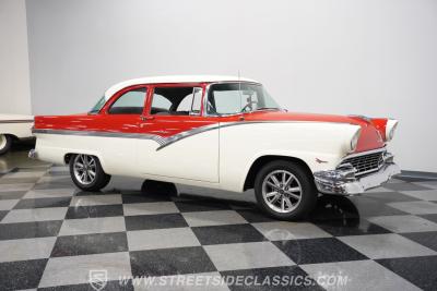 1956 Ford Fairlane Club Sedan