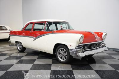 1956 Ford Fairlane Club Sedan