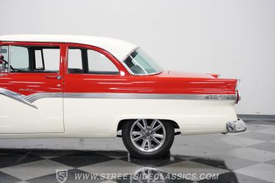 1956 Ford Fairlane Club Sedan