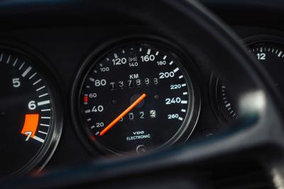 1988 Porsche 911 Carrera Cabriolet