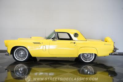 1956 Ford Thunderbird