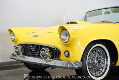 1956 Ford Thunderbird